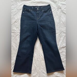 J. Crew Women's Indigo '03- curvy kick out Jean. RE-03-IDG. Size 29